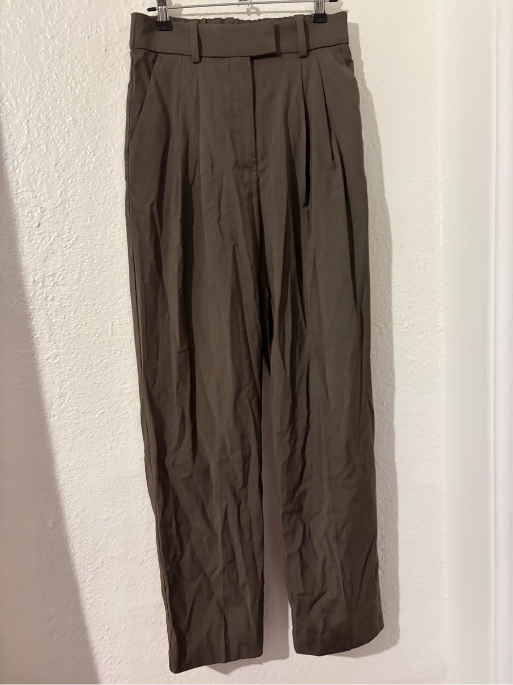 Women’s Pleated Dress Pants - Classic Tailored Fit